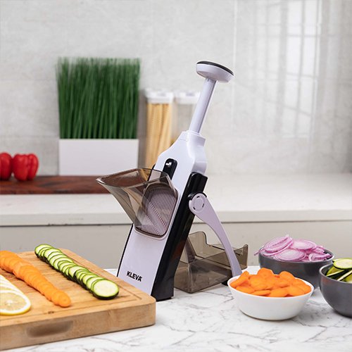 Safety Slicer: Rebanador de Alimentos de Precisión y seguridad